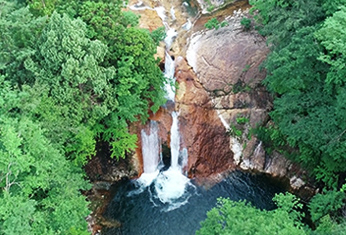 Aka Waterfall