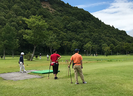 村の方々と回りました！「ジュネス栗駒パークゴルフ場」